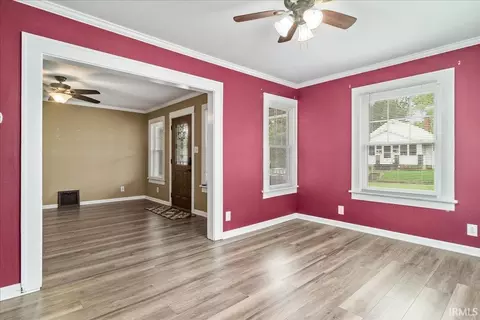 634 E State St, Princeton, IN 47670 photo 10