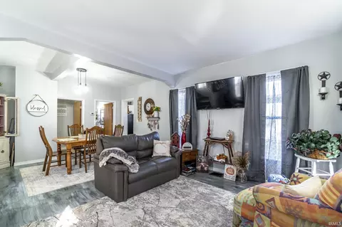 416 Fourth St, Howe, IN 46746 photo 7