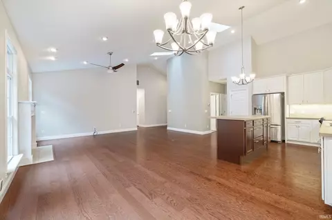 4739 E Donington Dr, Bloomington, IN 47401 photo 5