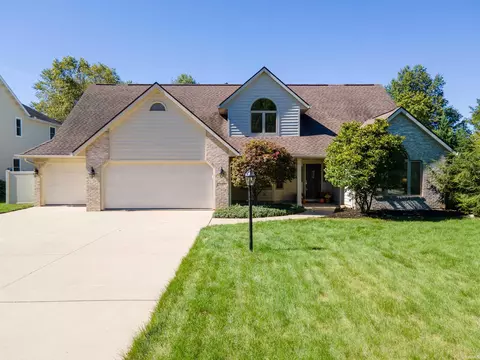 1407 N Lakeshore Dr, Marion, IN 46952