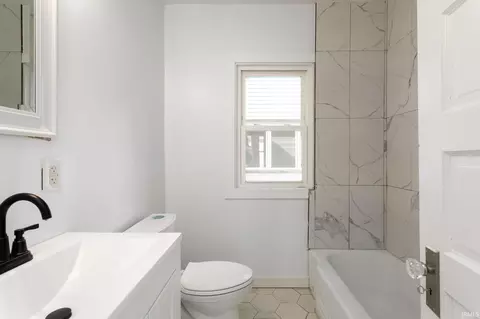 902 Ewing Ave, South Bend, IN 46613 photo 6