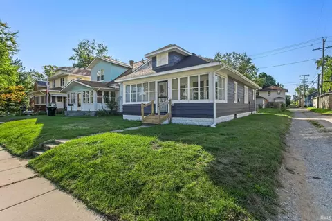 902 Ewing Ave, South Bend, IN 46613 photo 2