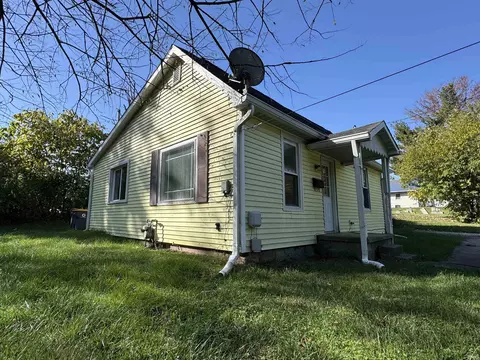 1507 W 11th St, Bloomington, IN 47404 photo 2