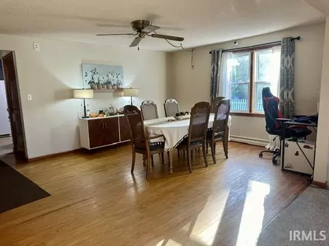 609 E Jackson St, Flora, IN 46929 photo 9