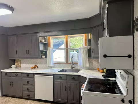609 E Jackson St, Flora, IN 46929 photo 10