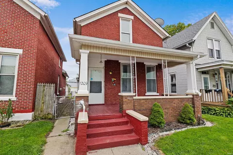 1209 Wall St, Fort Wayne, IN 46802