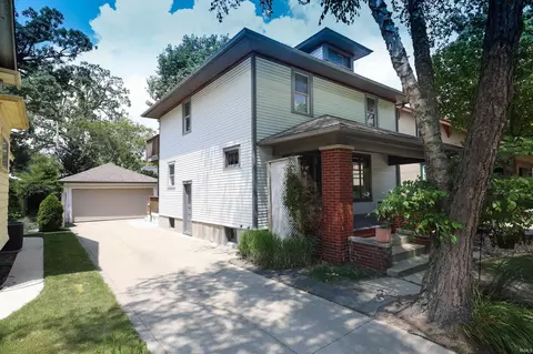 2121 Crescent Ave, Fort Wayne, IN 46805