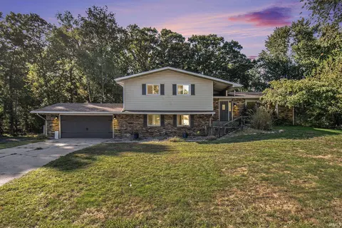 50895 Shady Ln, Elkhart, IN 46514