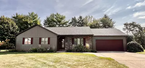 1310 Lea Ct, Frankfort, IN 46041