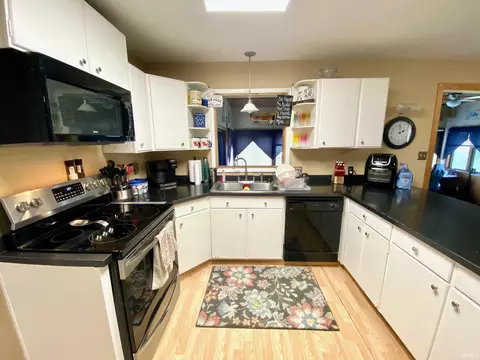 4820 N 1100 E, Howe, IN 46746 photo 14