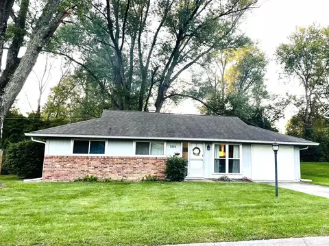 3515 N Stoneycrest Rd, Bloomington, IN 47404
