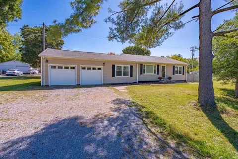 760 W Lincoln Ave, Chandler, IN 47610