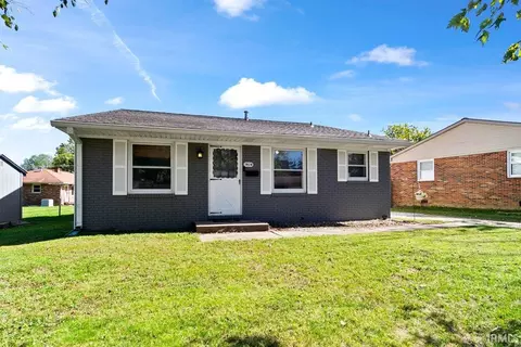 1828 Hawthorne Ave, Evansville, IN 47714