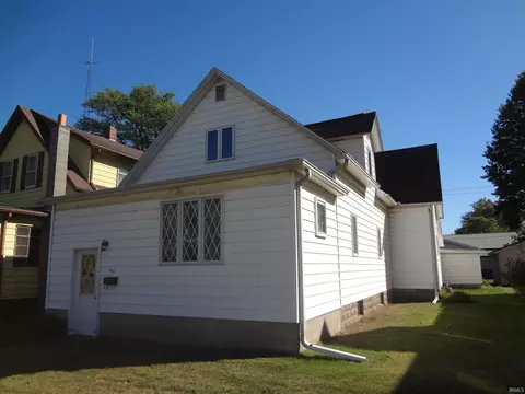 307 Main St, Rochester, IN 46975