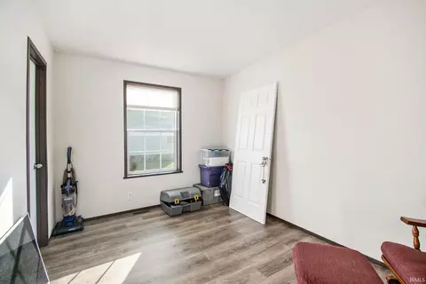 210 W Section St, Claypool, IN 46510 photo 10