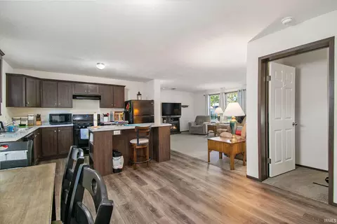 210 W Section St, Claypool, IN 46510 photo 5