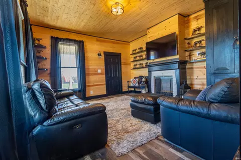873 E 1100 S Rd, Keystone, IN 46759 photo 8