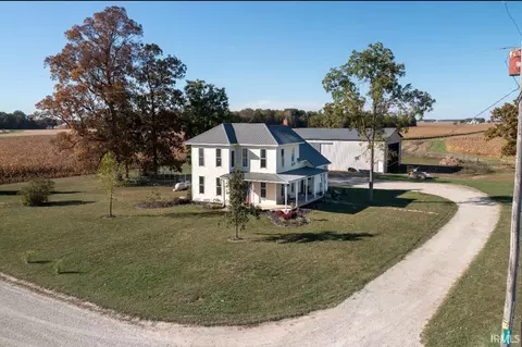 873 E 1100 S Rd, Keystone, IN 46759 photo 3