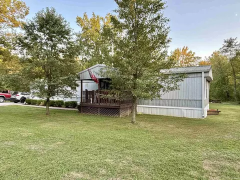 10825 W 185 N, Linton, IN 47441