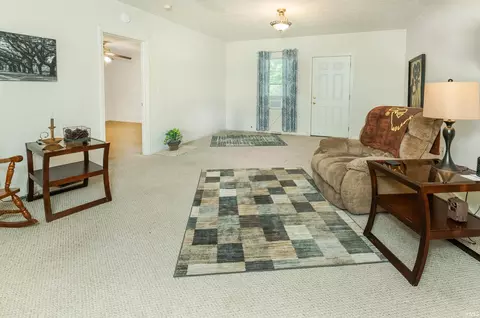 450 E Sample Rd, Bloomington, IN 47408 photo 10
