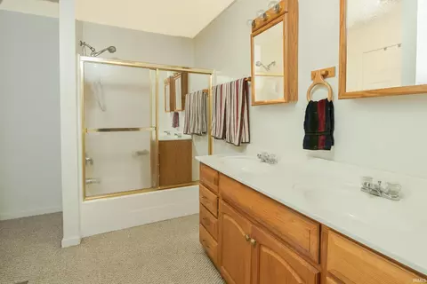 450 E Sample Rd, Bloomington, IN 47408 photo 14