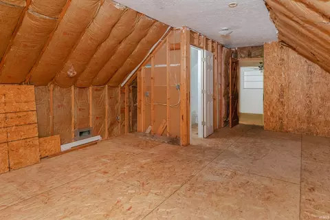 450 E Sample Rd, Bloomington, IN 47408 photo 24