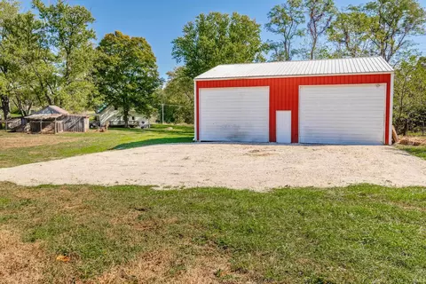 450 E Sample Rd, Bloomington, IN 47408 photo 33