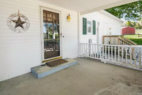 450 E Sample Rd, Bloomington, IN 47408 photo 2