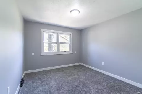595 E 700 N, Howe, IN 46746 photo 25