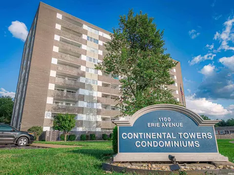 1100 Erie Ave #1005, Evansville, IN 47715