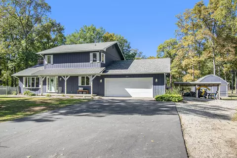 1095 N Shagbark Dr, Warsaw, IN 46582