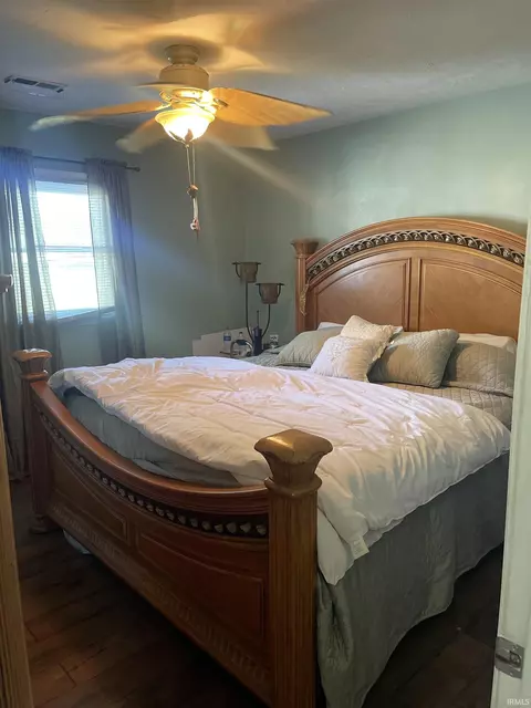 422 E 3rd St, Ferdinand, IN 47532 photo 8