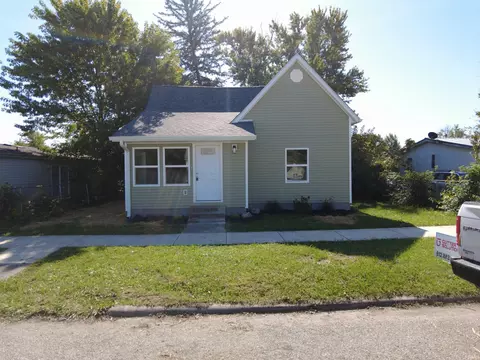 416 W Oak St, Mitchell, IN 47446 photo 1