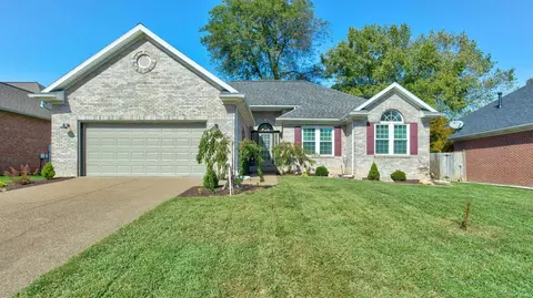 2800 Beaumont Dr, Evansville, IN 47725