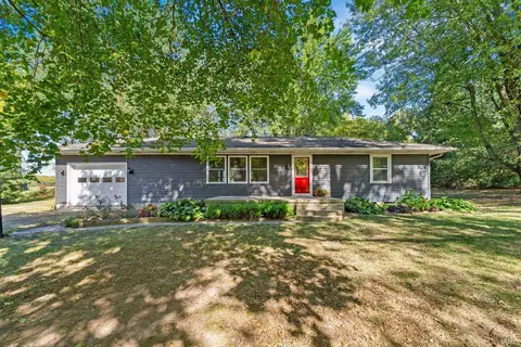 2168 E Singer Rd, North Manchester, IN 46962