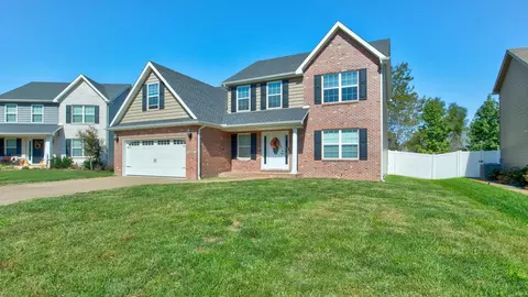 1635 Hills Dr, Evansville, IN 47710