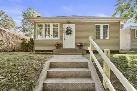 1734 E Fox St, South Bend, IN 46613 photo 1