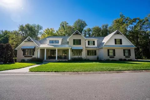 10910 Hawk Ridge Rd, Evansville, IN 47725
