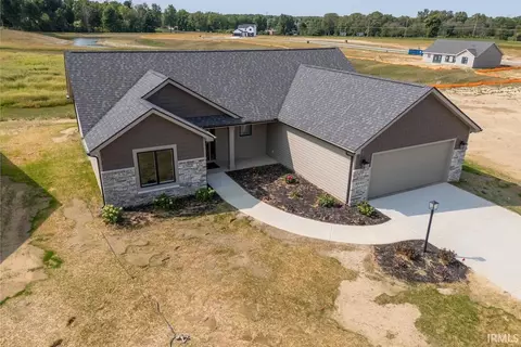 140 Wagon Wheel Dr, Warsaw, IN 46580