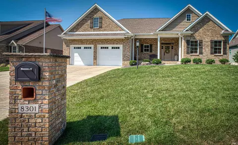 8301 Blessing Way, Evansville, IN 47712