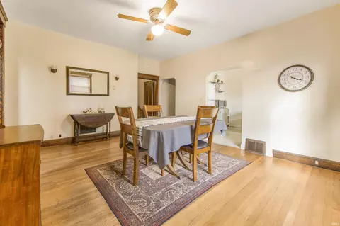 486 E 5th St, Peru, IN 46970 photo 5