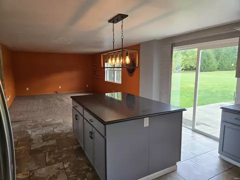8696 N 620 E, Syracuse, IN 46567 photo 9