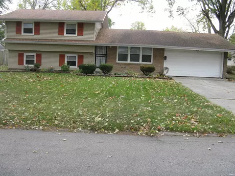 5013 Devonshire Dr, Fort Wayne, IN 46806 photo 2