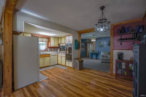 609 N 14th St, Mitchell, IN 47446 photo 8