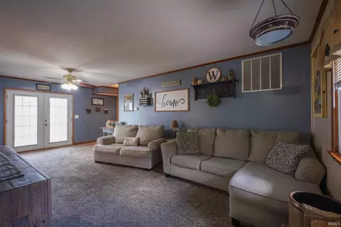 609 N 14th St, Mitchell, IN 47446 photo 6