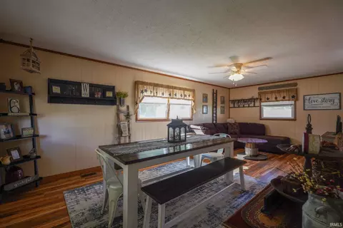 609 N 14th St, Mitchell, IN 47446 photo 11