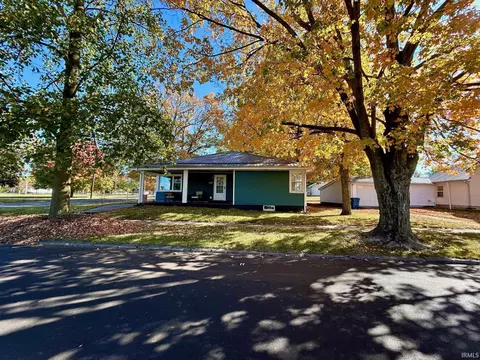 1322 3rd St, Covington, IN 47932 photo 1