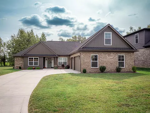 3323 Jaylynn Ct, Evansville, IN 47725