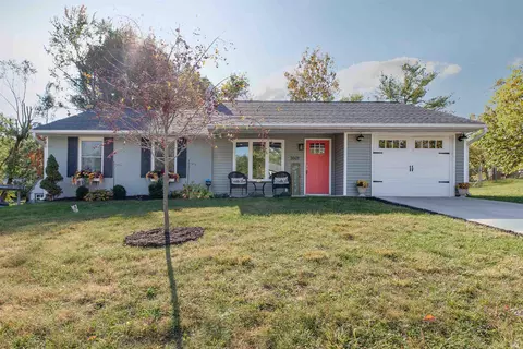 3601 W Indian Creek Dr, Bloomington, IN 47403