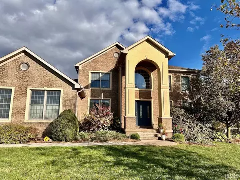812 N Tk Way, Yorktown, IN 47396